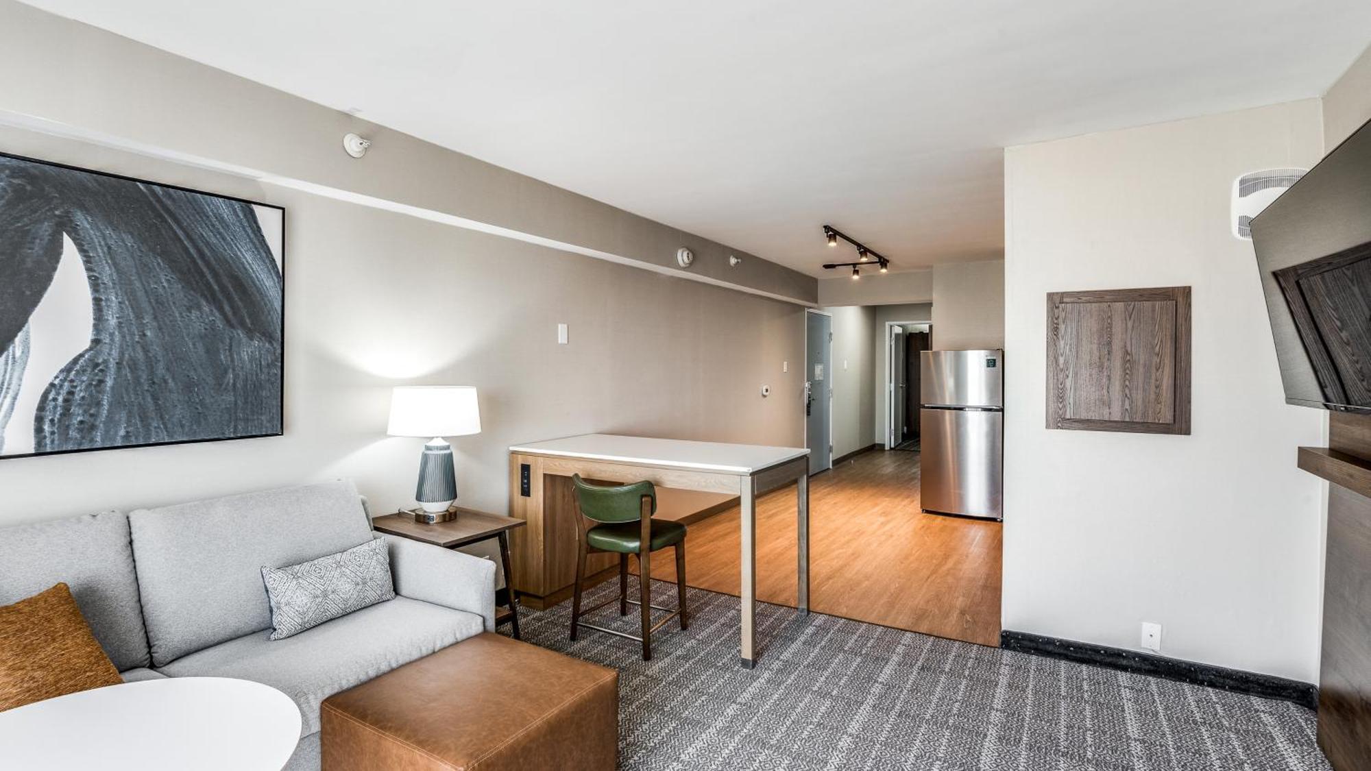 Staybridge Suites Dallas Market Ctr Love Field, An Ihg Hotel Екстер'єр фото