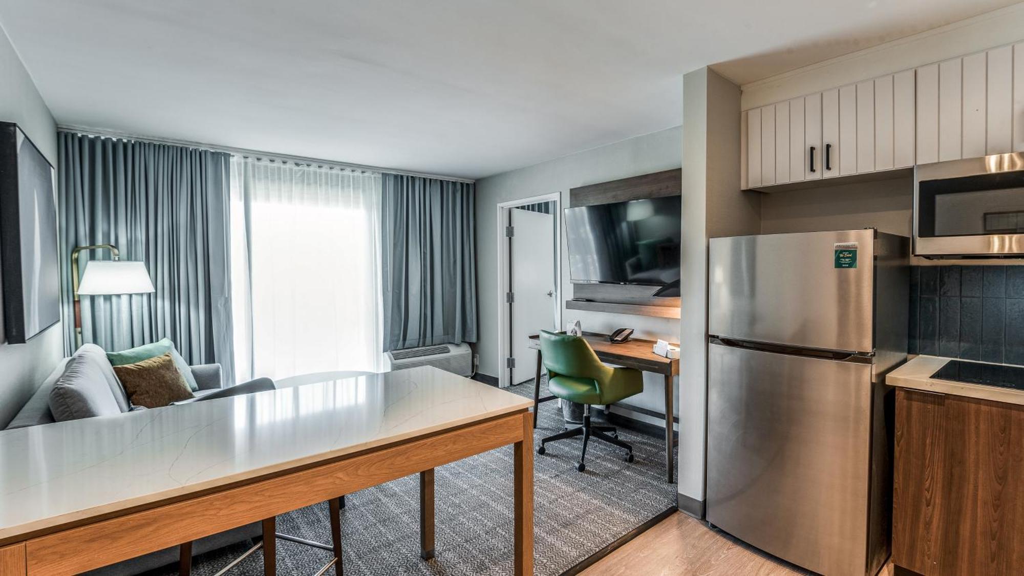 Staybridge Suites Dallas Market Ctr Love Field, An Ihg Hotel Екстер'єр фото