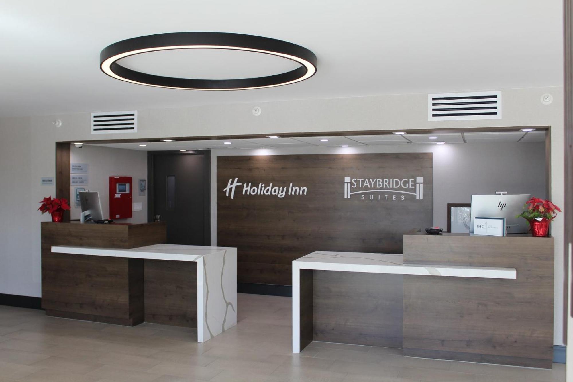 Staybridge Suites Dallas Market Ctr Love Field, An Ihg Hotel Екстер'єр фото