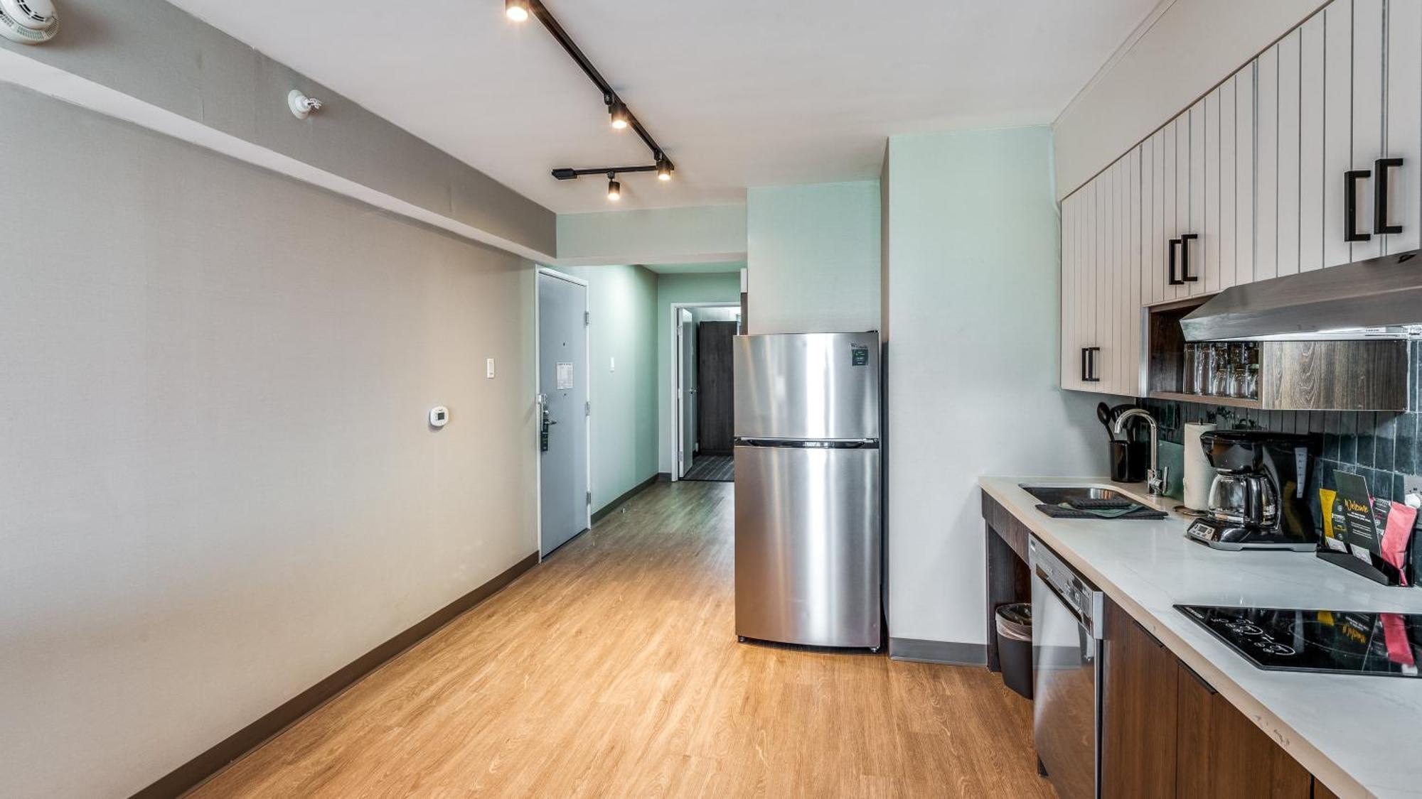 Staybridge Suites Dallas Market Ctr Love Field, An Ihg Hotel Екстер'єр фото