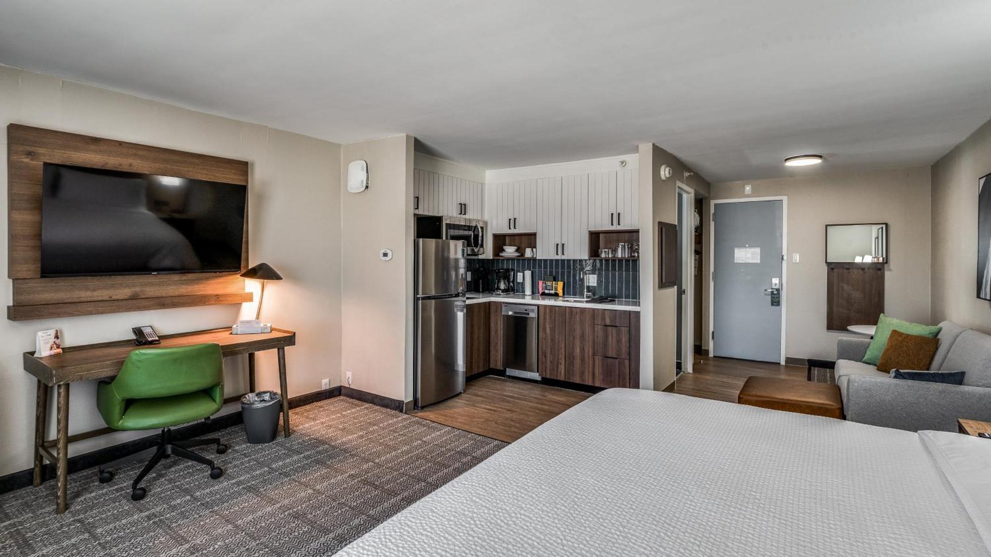 Staybridge Suites Dallas Market Ctr Love Field, An Ihg Hotel Екстер'єр фото