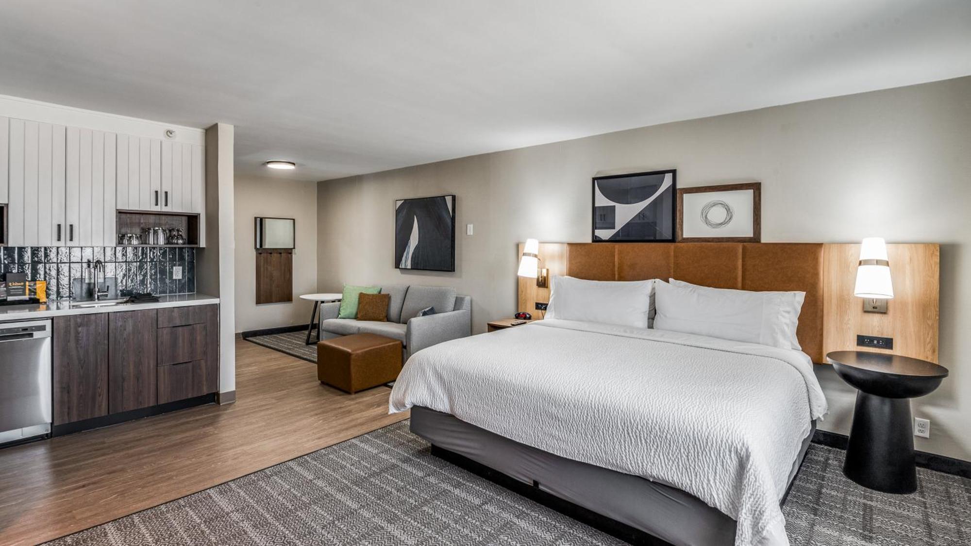 Staybridge Suites Dallas Market Ctr Love Field, An Ihg Hotel Екстер'єр фото