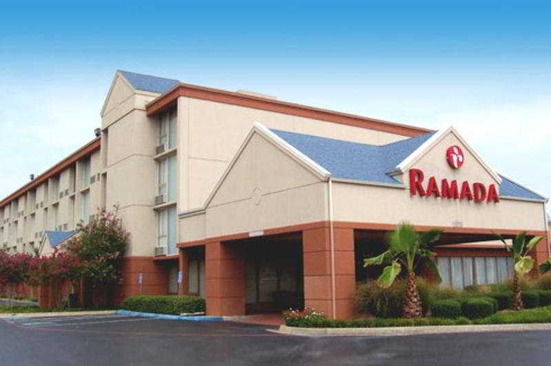 Staybridge Suites Dallas Market Ctr Love Field, An Ihg Hotel Екстер'єр фото